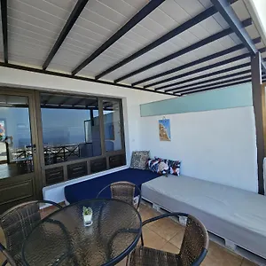 Deluxe Betancort Apartment